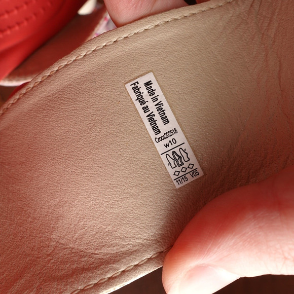 Crocs Sandals Womens Size 10 Pink Leigh II Wedge Slip On Floral Heels Shoes READ - Picture 10 of 16